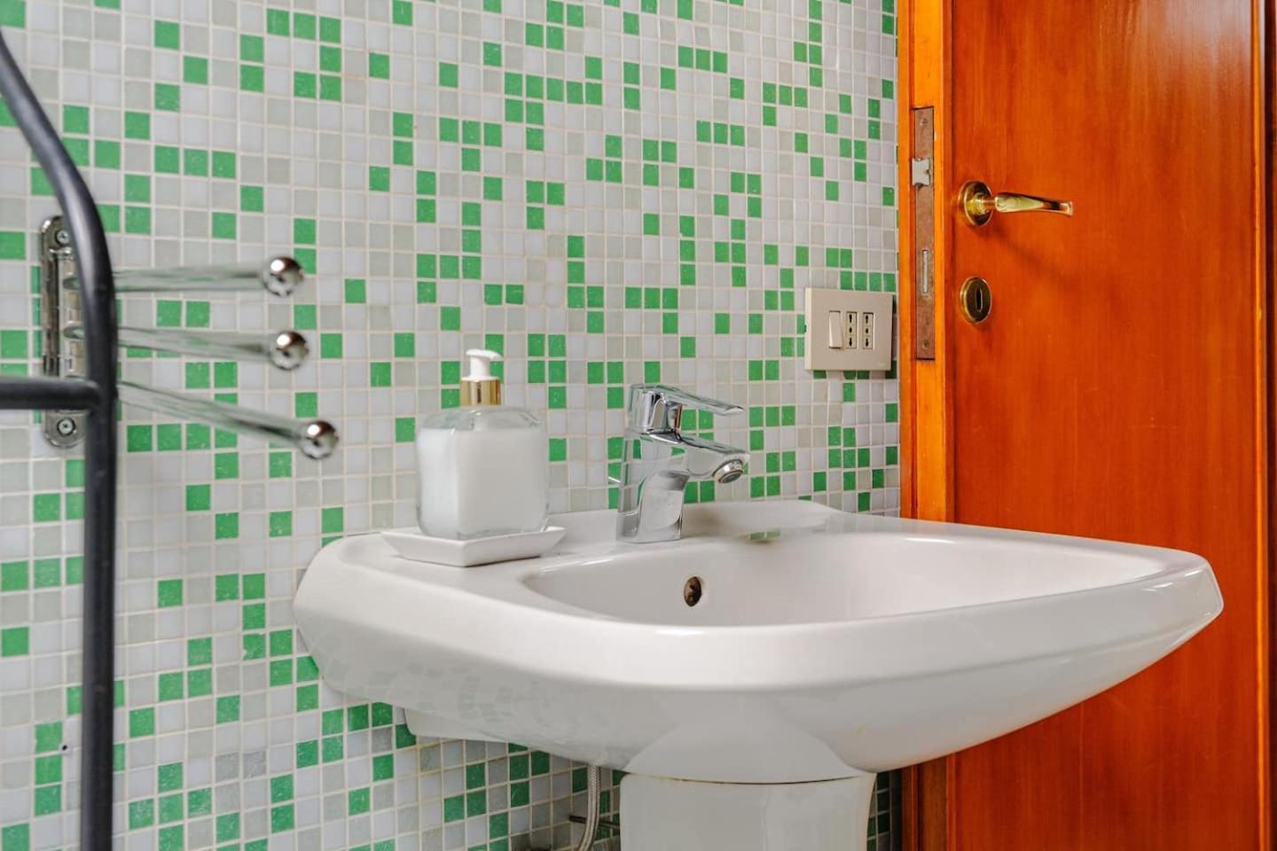 Apartment Mansarda Nel Cuore Di Pisa